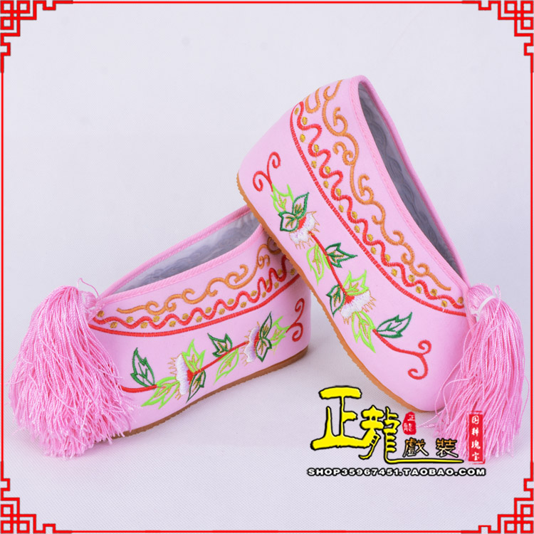 深圳花旦鞋女绣花彩鞋 舒适款草花内高彩鞋